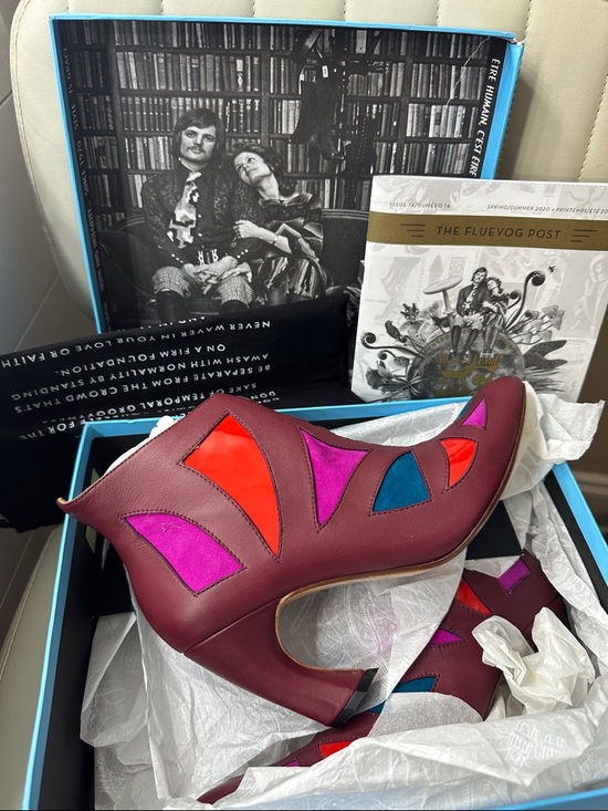 John Fluevog Shoes - Fluevog Twist Waltz Burgundy Ankle Boots New in Box NWT
